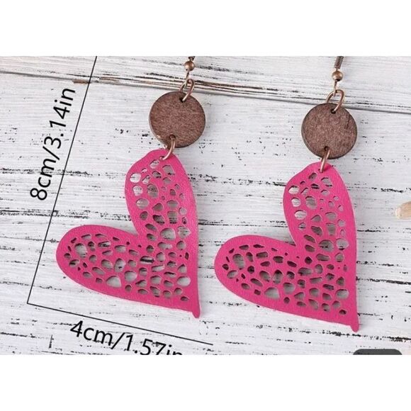 NWT Pink Leather/Wood Boho Cutout Heart Shaped Dangle Earrings - Picture 2 of 5